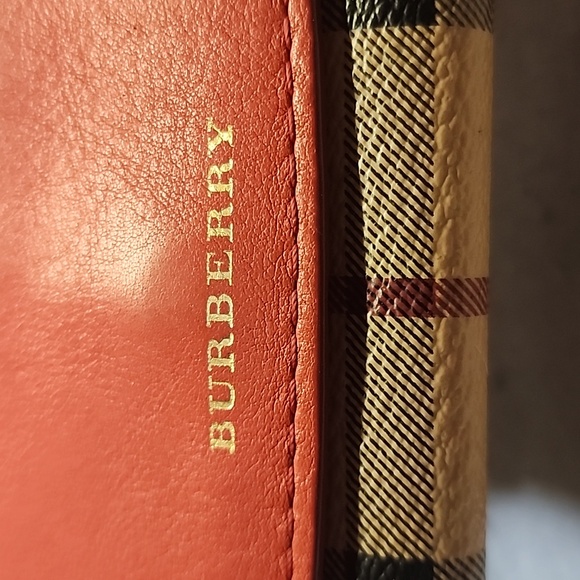 Burberry wallet - Picture 2 of 13